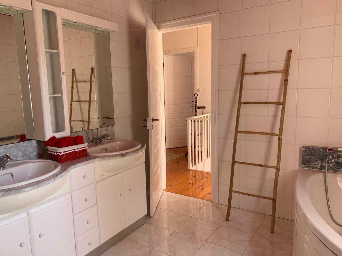 Vila Aurora Parada de Gatim Exteriör bild